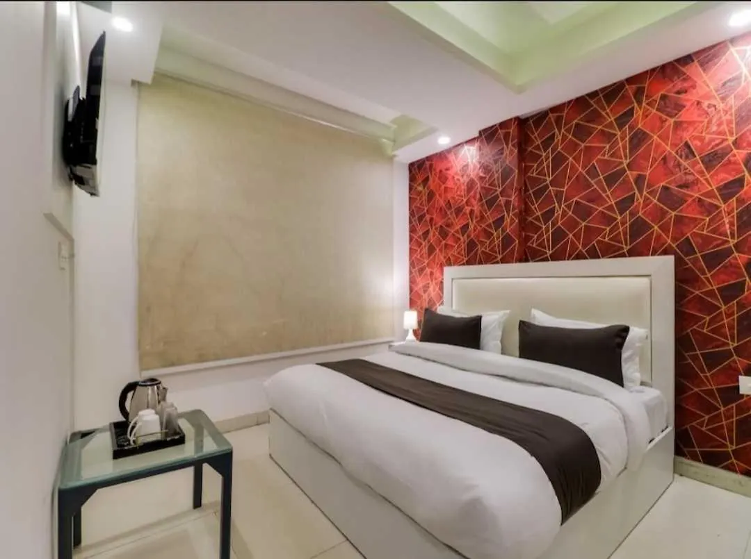 Hotel O Galaxy Stay New Delhi